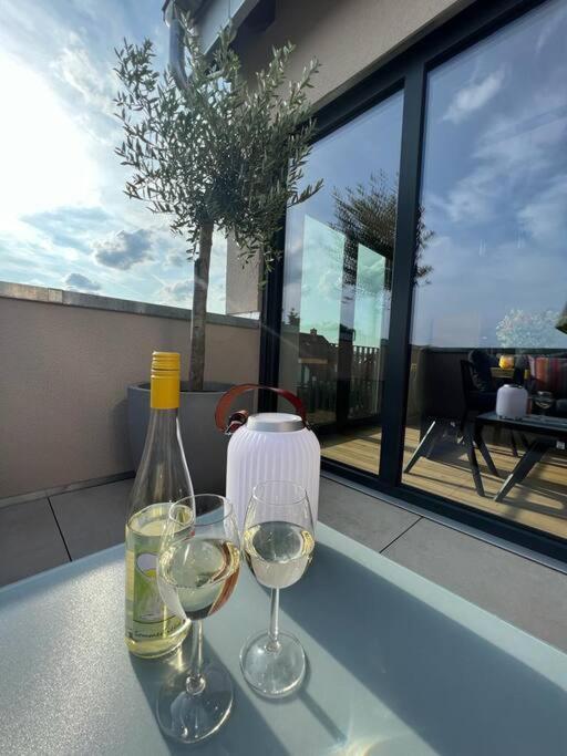 Rueckzugsort Im Rebenmeer Mit Terrasse, Grill & Parkplatz Venningen エクステリア 写真